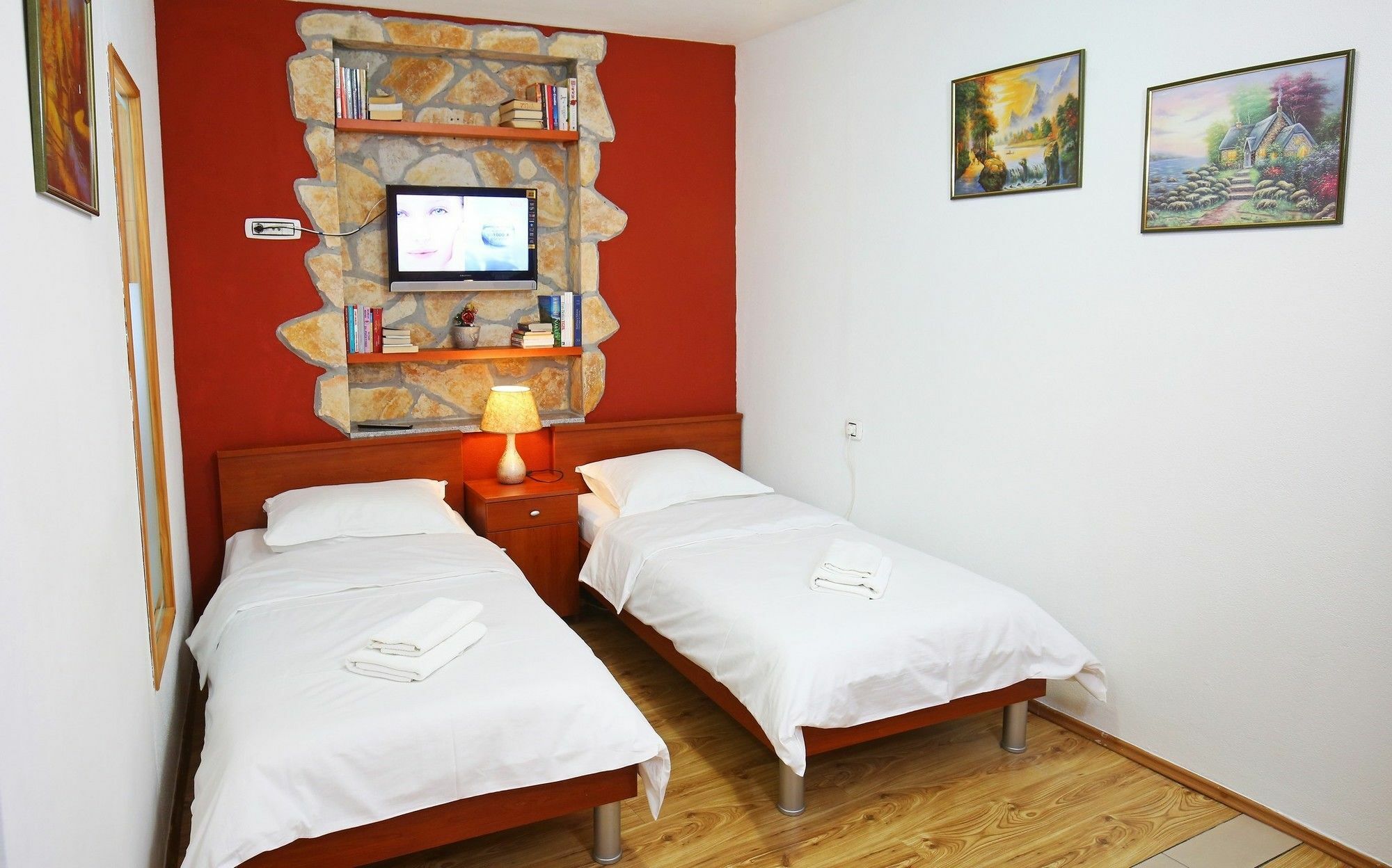 Appartement Urbi Et Orbi *